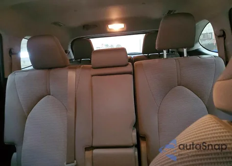 2021 Toyota Highlander L z USA, uszkodzony, nr VIN 5TDBZRBH5MS095521